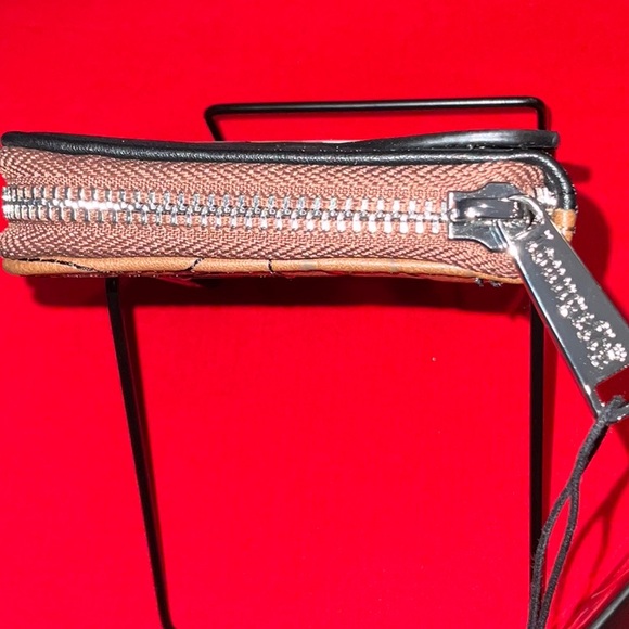 NWT Loungefly Star Wars Wallet - Picture 7 of 11